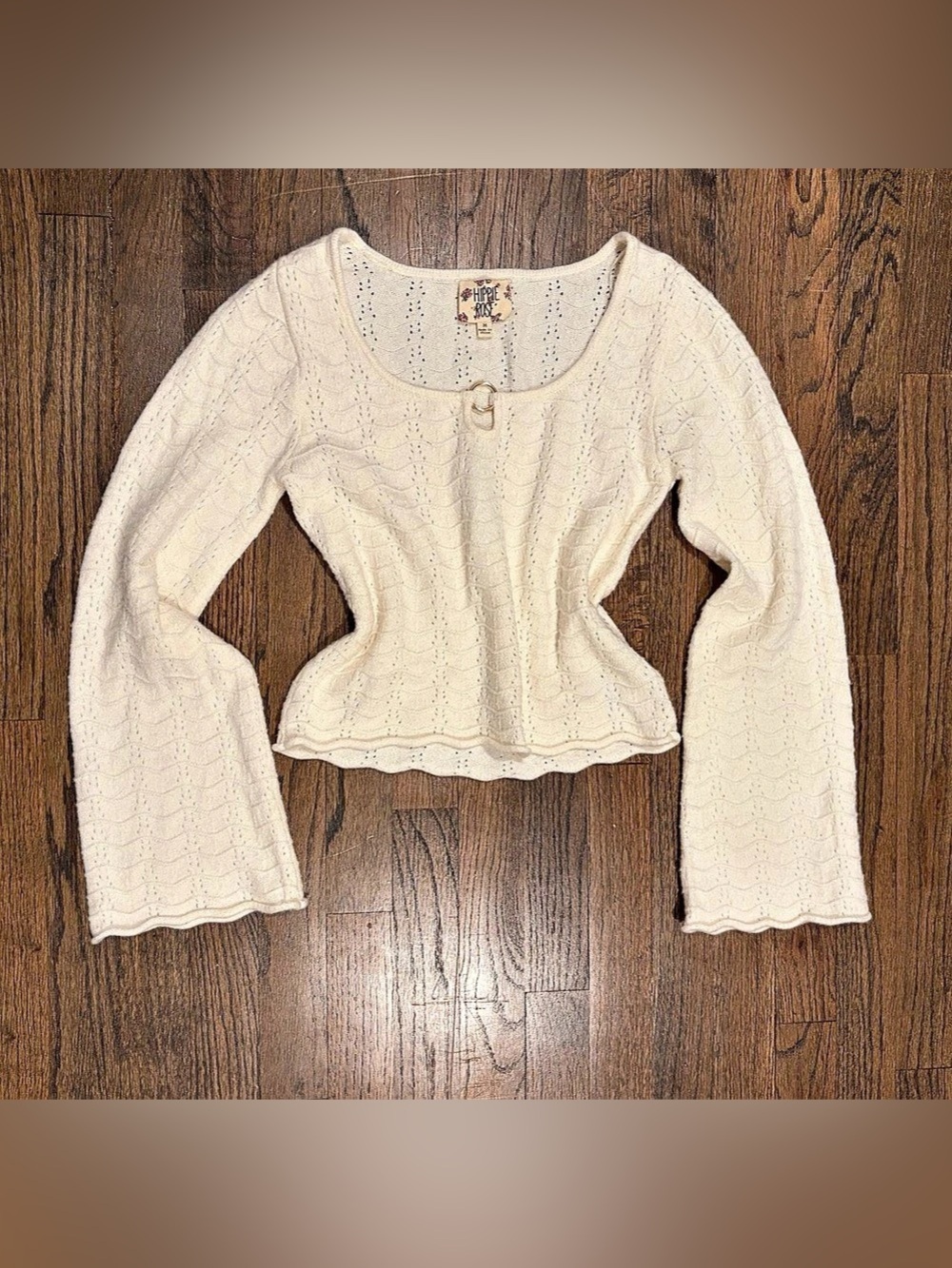 Hippie Rose Knit Ring-Front Sweater in Cream Size Medium Like New